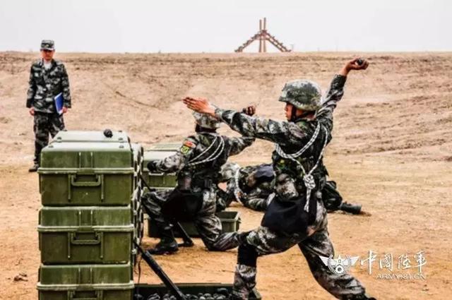 hth官网入口-上港遇最难客场!胡尔克恐伤缺 奥斯卡复出?还得看(图2) 华体会体育hth官方网站