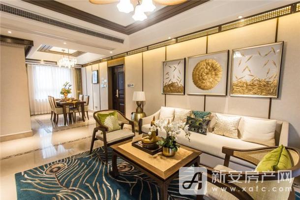 图文:上漆红木家具增值空间有限“华体会体育hth官方网站”(图1) 华体会体育hth官方网站