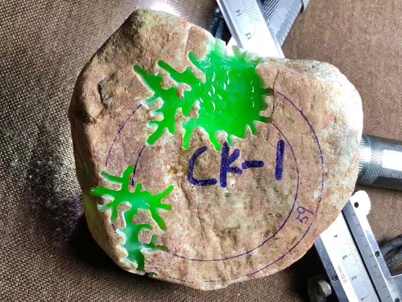 “华体会体育hth官方网站”北京德比超火爆 观踩场球迷超百人 两队着眼未来(图4) 华体会体育hth官方网站